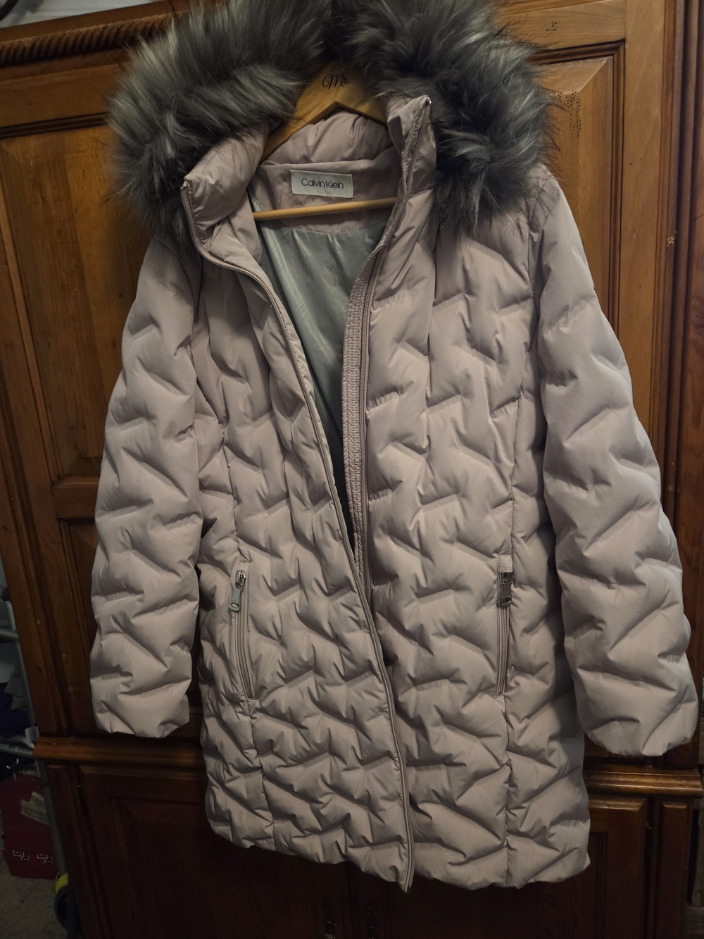 Calvin Klein Dusty Pink Quilted Puffer Coat with Faux Fur Trim Hood